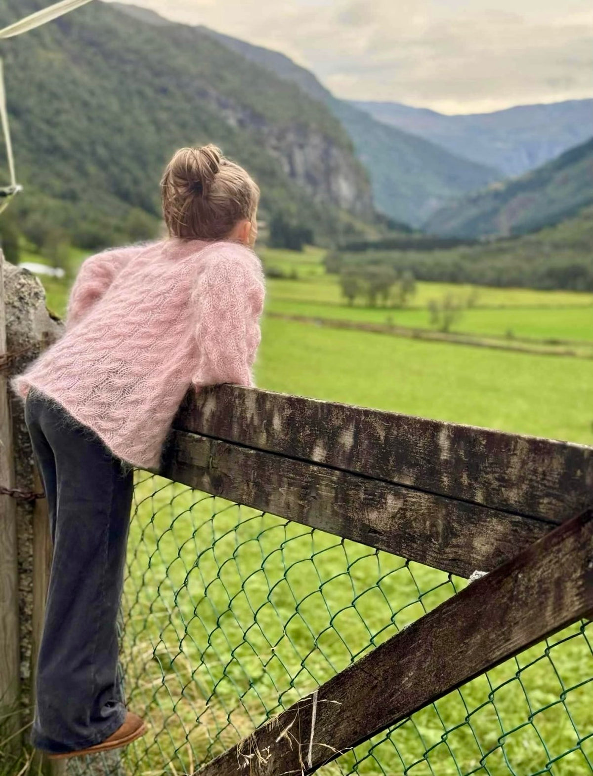 Annabel Sweater Junior – Knitting Pattern (PDF)