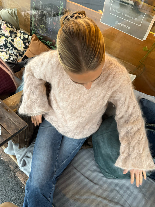 Annabel Sweater – Knitting Pattern (PDF)